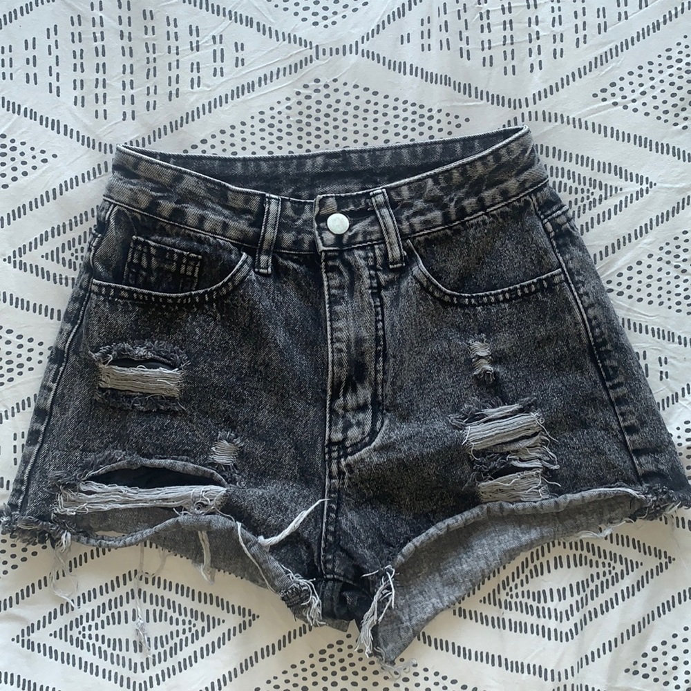 Black high waisted shorts SHEIN